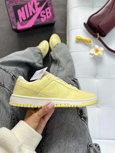 Tênis Nike Dunk Low