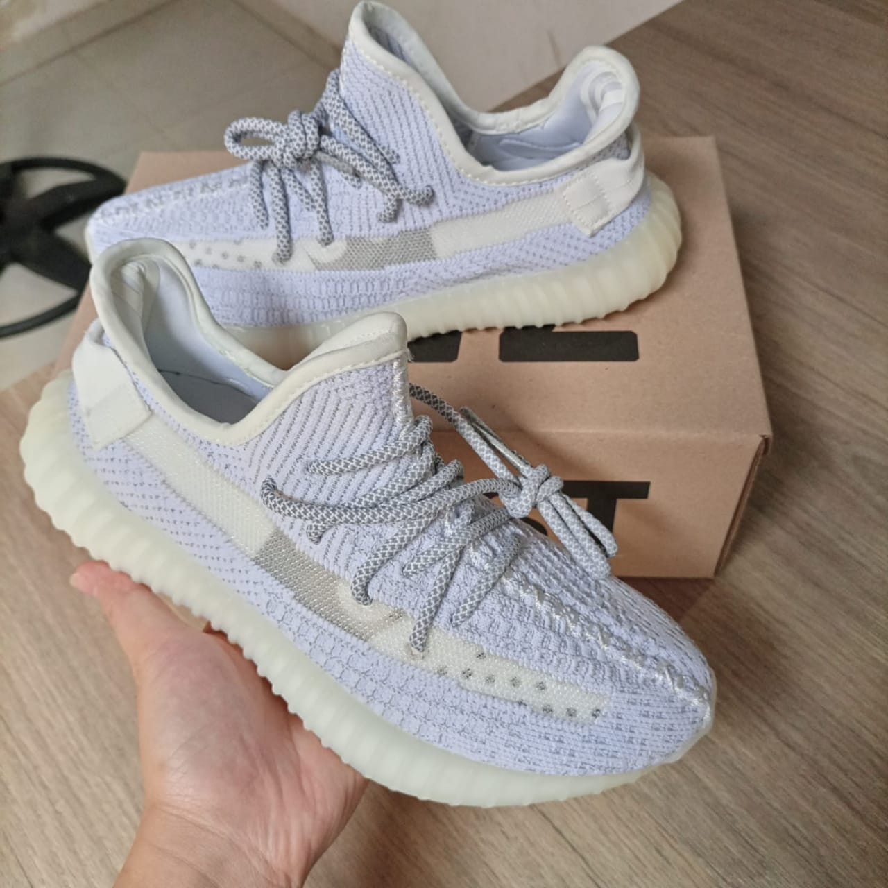 Adidas Yeezy Boost 350 V2