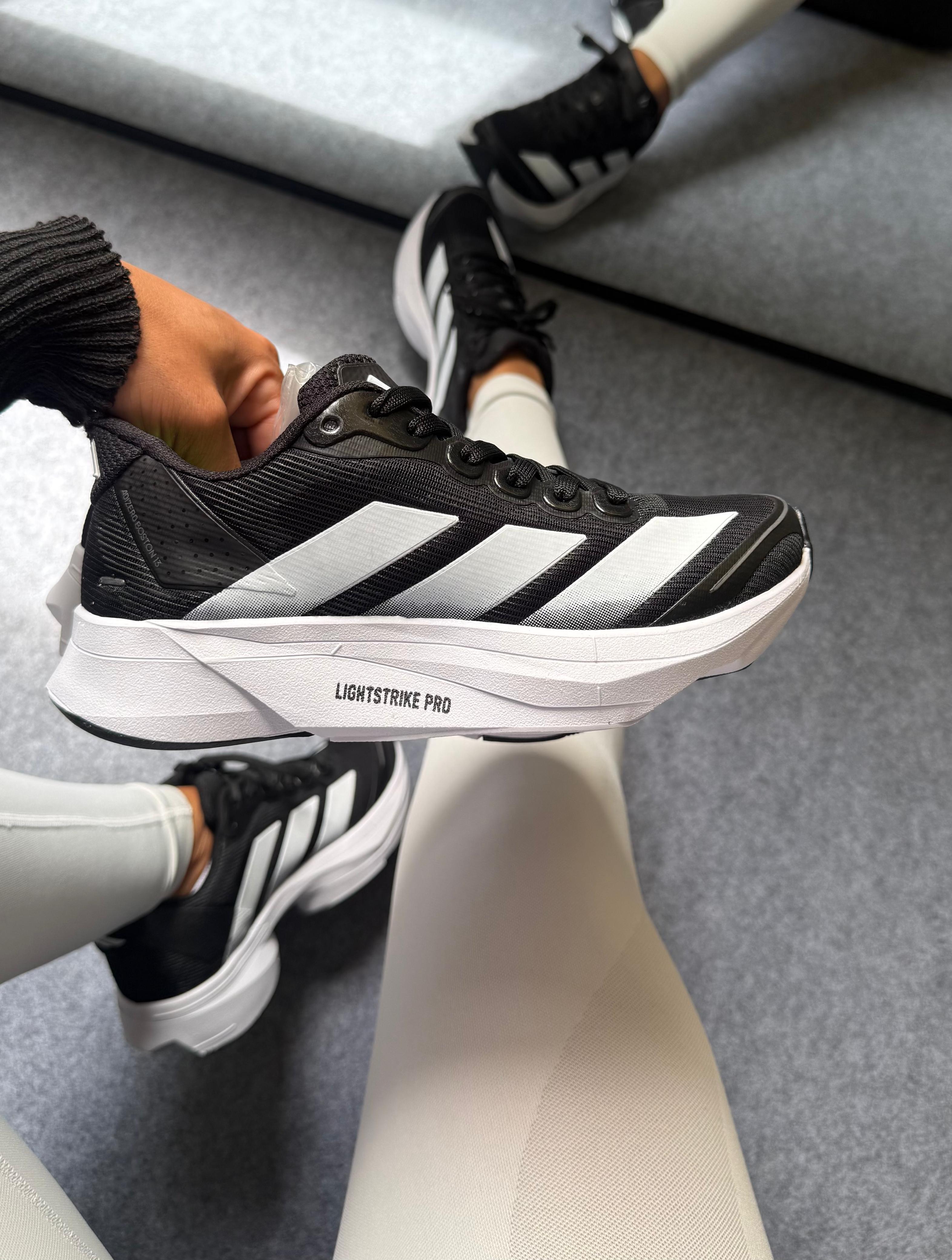 Tênis de corrida Adidas Adizero