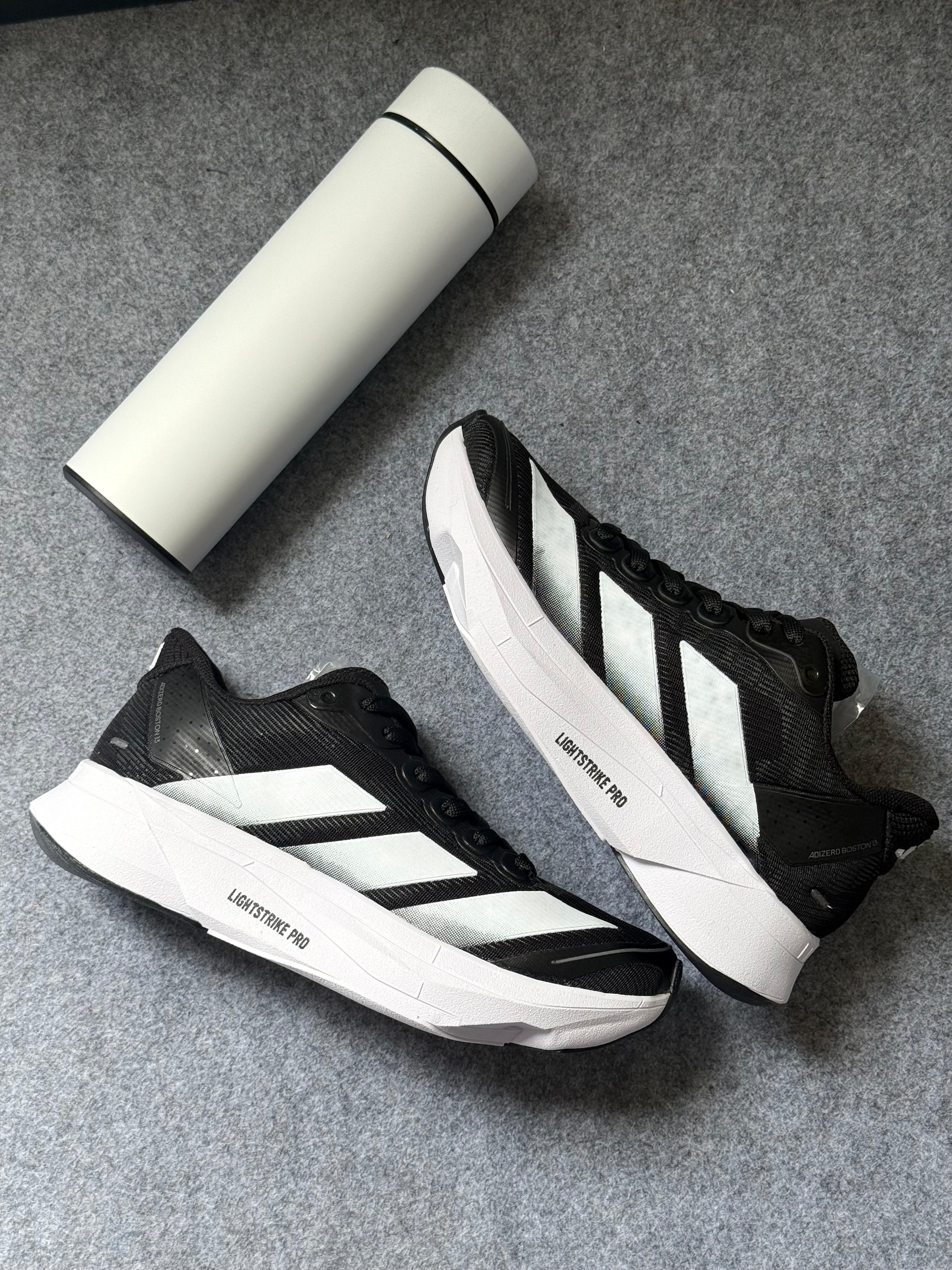 Tênis Adidas Adizero Boston - Lightstrike Pro